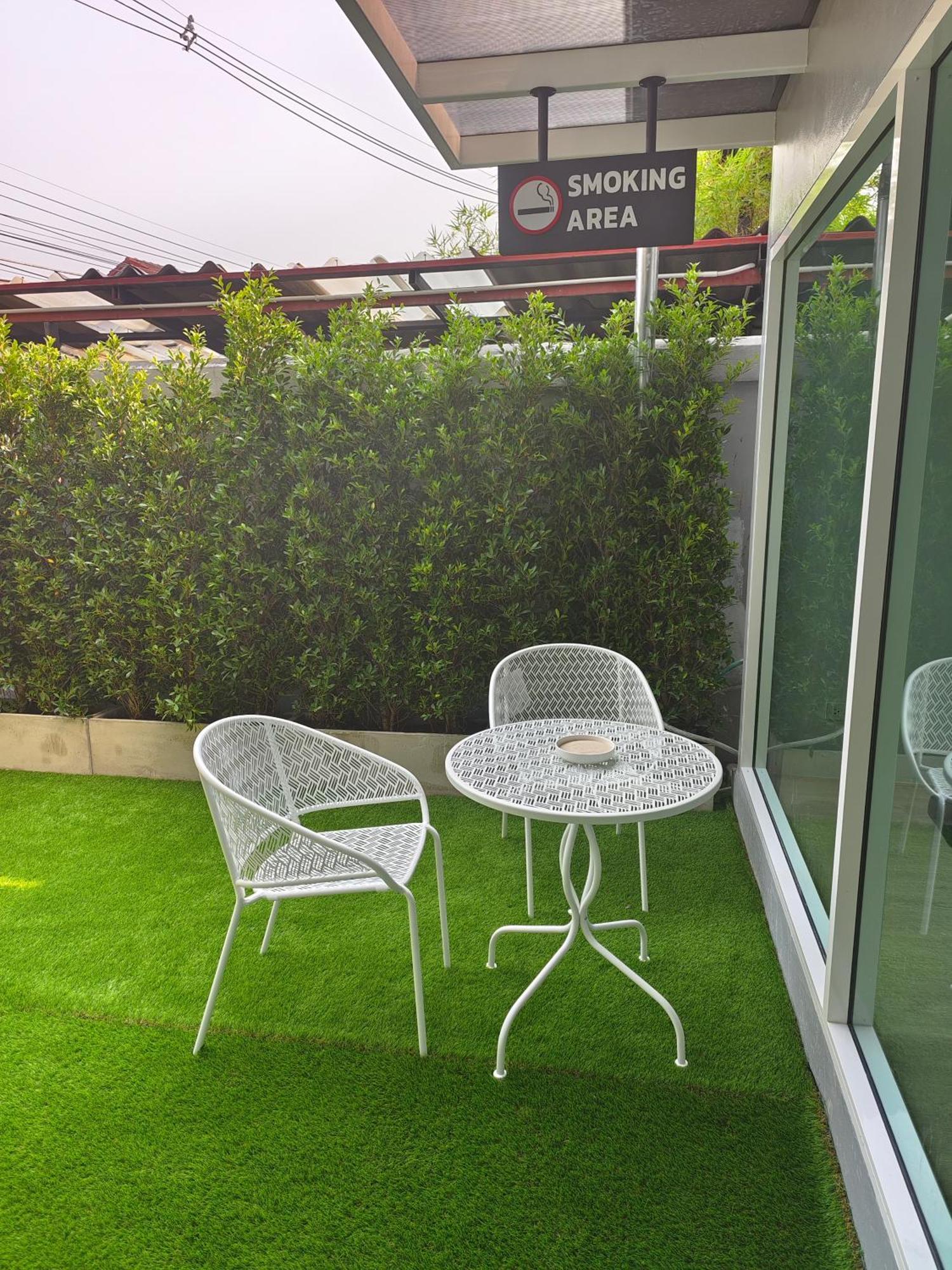 The Guest Chang Moi Boutique Hotel Chiang Mai Esterno foto